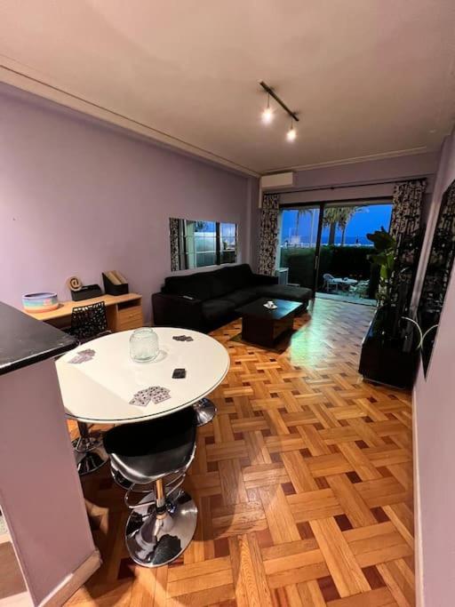 Appartamento Idéal Rez-de-jardin Face à La Méditerranée Nizza